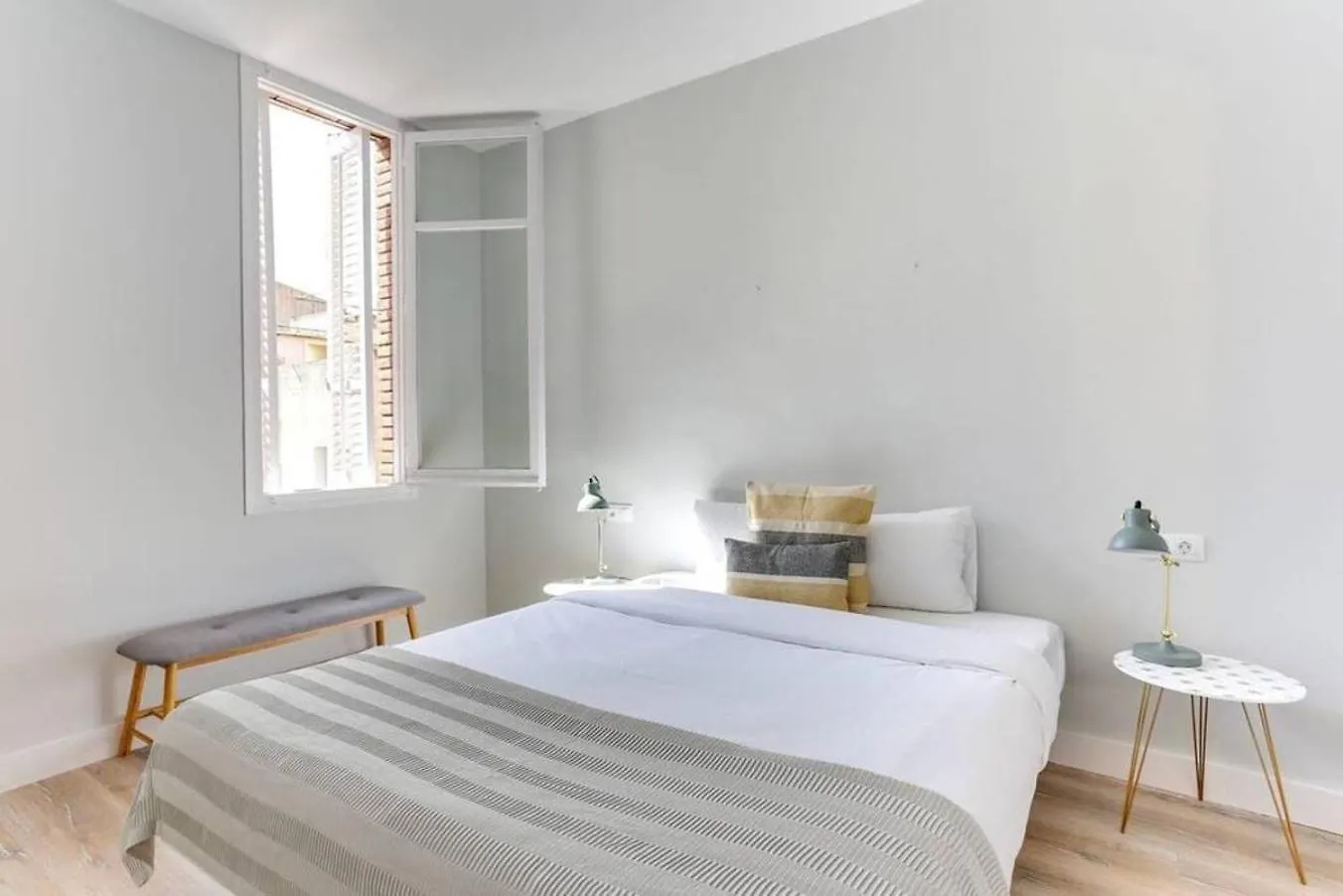 Bright 2Bdr In Trendy Gracia Apartment Barcelona